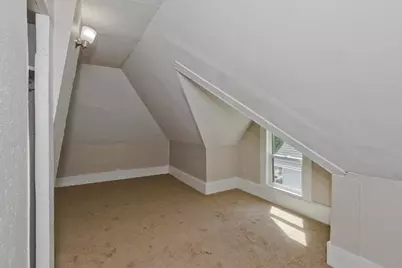 30 Hawthorne St, Springfield, MA 01105 - Photo 23