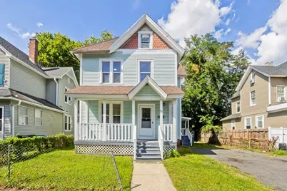 30 Hawthorne St, Springfield, MA 01105 - Photo 1