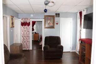 10 Hollywood St, Worcester, MA 01610 - Photo 15