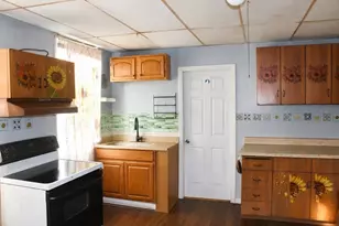 10 Hollywood St, Worcester, MA 01610 - Photo 13