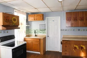10 Hollywood St, Worcester, MA 01610 - Photo 13