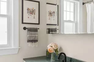 296 Summer St, Somerville, MA 02144 - Photo 11