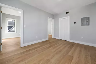 566 Shirley St #4, Winthrop, MA 02152 - Photo 5