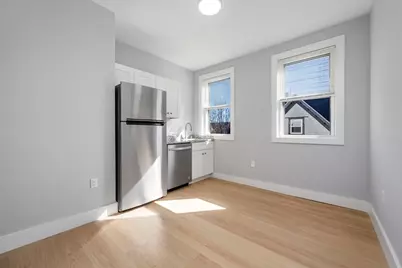 566 Shirley St #4, Winthrop, MA 02152 - Photo 3