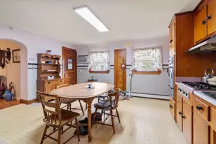 17 Mill St, Revere, MA 02151 - Photo 9