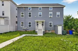 169 Grant St, Fall River, MA 02721 - Photo 3