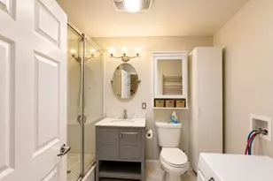 172 Middle St, Lowell, MA 01852 - Photo 15