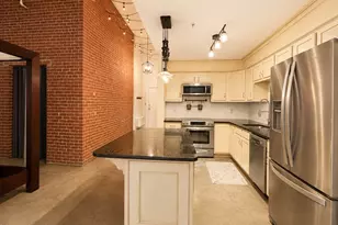 172 Middle St, Lowell, MA 01852 - Photo 7