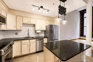 172 Middle St, Lowell, MA 01852 - Photo 5