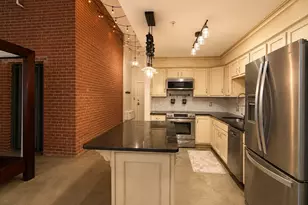 172 Middle St, Lowell, MA 01852 - Photo 13