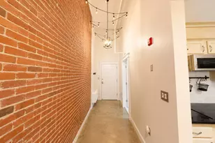 172 Middle St, Lowell, MA 01852 - Photo 15