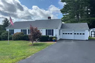 18 Crown St, Spencer, MA 01562 - Photo 1