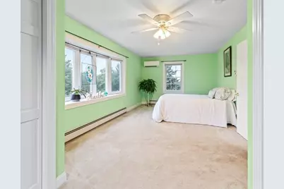 18 Crown St, Spencer, MA 01562 - Photo 23