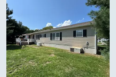 61 Brookstone Dr., Bridgewater, MA 02324 - Photo 5