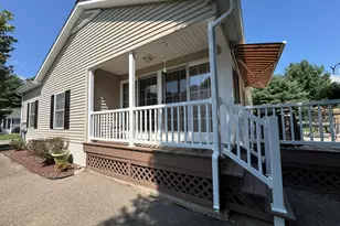 61 Brookstone Dr, Bridgewater, MA 02324 - Photo 11