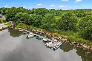 18 Indian Cove Rd, Marion, MA 02738 - Photo 5