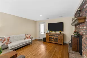 18 Indian Cove Rd, Marion, MA 02738 - Photo 9