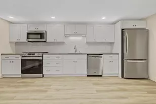 6 Dale St, Franklin, MA 02038 - Photo 1