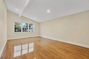 6 Dale St, Franklin, MA 02038 - Photo 27