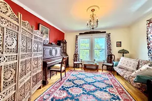 127 White St, Belmont, MA 02478 - Photo 1
