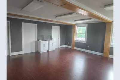 1847 Memorial Dr #2R, Chicopee, MA 01020 - Photo 5