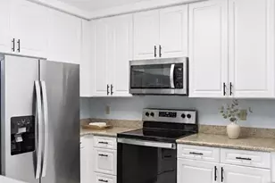175 Cottage St, Chelsea, MA 02150 - Photo 11