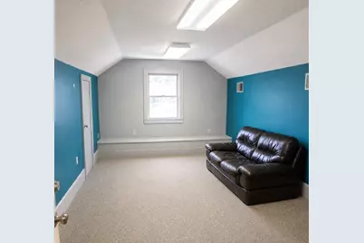 1847 Memorial Dr #3, Chicopee, MA 01020 - Photo 3