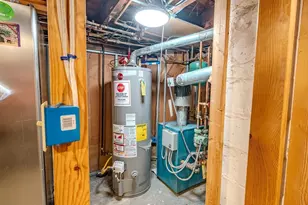 23 Henry St, Saugus, MA 01906 - Photo 31
