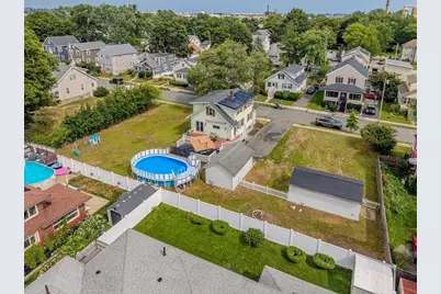 23 Henry St, Saugus, MA 01906 - Photo 3