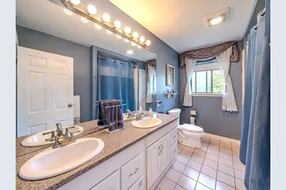 23 Henry St, Saugus, MA 01906 - Photo 13