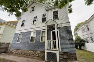 47 Florence Ave, Lowell, MA 01851 - Photo 5