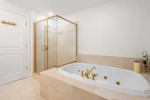 630 Hammond St, Brookline, MA 02467 - Photo 15