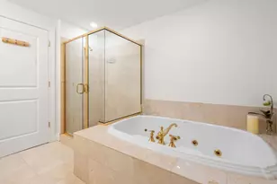 630 Hammond St, Brookline, MA 02467 - Photo 15