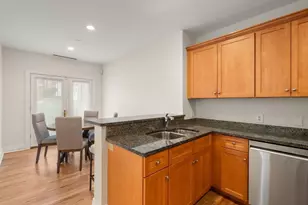 630 Hammond St, Brookline, MA 02467 - Photo 7