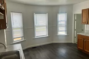 92 Myrtle St, Brockton, MA 02301 - Photo 5