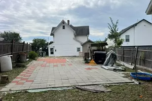 49 Liberty St, Lowell, MA 01851 - Photo 5