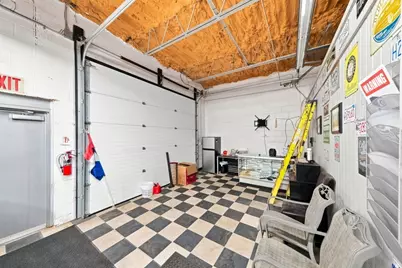 1467 S Main St, Fall River, MA 02724 - Photo 37