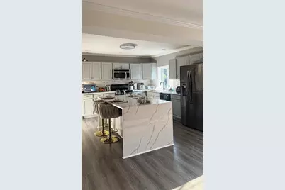328 Mechanic St, Marlborough, MA 01752 - Photo 21