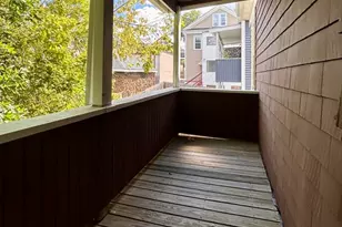 11 Sterling St, Somerville, MA 02144 - Photo 9