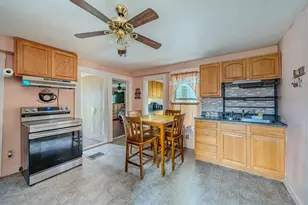 20 Boutelle St, Fitchburg, MA 01420 - Photo 11