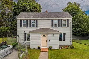 20 Boutelle St, Fitchburg, MA 01420 - Photo 1