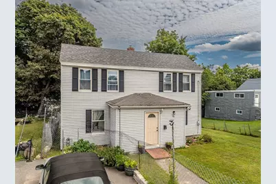 20 Boutelle St, Fitchburg, MA 01420 - Photo 3