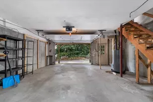 15 Gibbs St, Worcester, MA 01607 - Photo 17