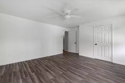 15 Gibbs  St #G, Worcester, MA 01607 - Photo 9