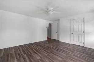 15 Gibbs St, Worcester, MA 01607 - Photo 9