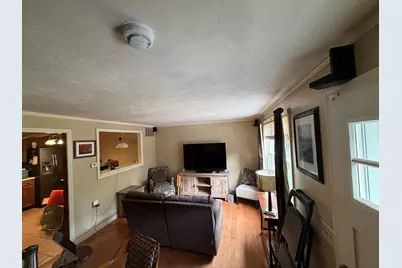 193 Svenson Ave, Worcester, MA 01607 - Photo 5