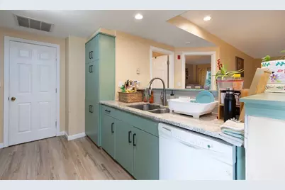 770 Salisbury Street #511, Worcester, MA 01609 - Photo 5
