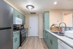 770 Salisbury St, Worcester, MA 01609 - Photo 7