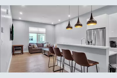 60 Cross St E #318, Somerville, MA 02145 - Photo 5