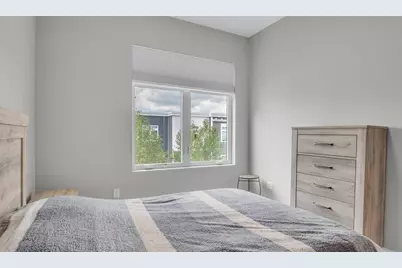 60 Cross St E #318, Somerville, MA 02145 - Photo 15